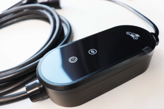 Καλή τιμή 3kW Portable EV Charger 16A with Adjustable Current & Delay Charging σε απευθείας σύνδεση