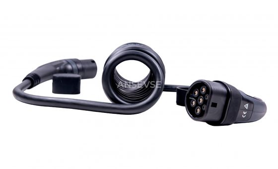 Καλή τιμή οι ηλεκτρικοί φορτιστές 16A 480V 3 αυτοκινήτων σπειροειδής τύπος IEC 62196 καλωδίων φάσης 11kW - 2 στον τύπο - ev 2 κουλουρίασαν τα καλώδια σε απευθείας σύνδεση
